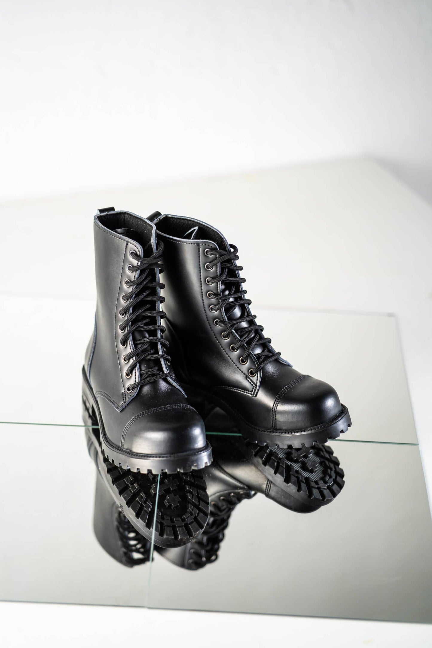 511 Black Bootsit