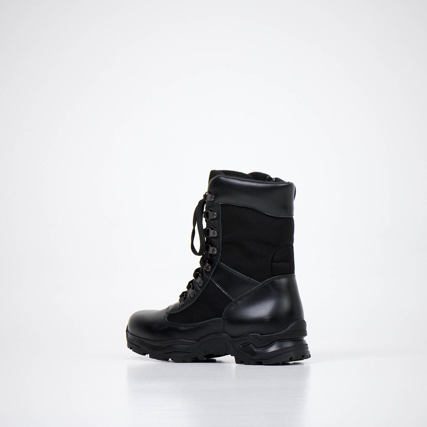 590 Desert Bootsit vetoketjulla - Black